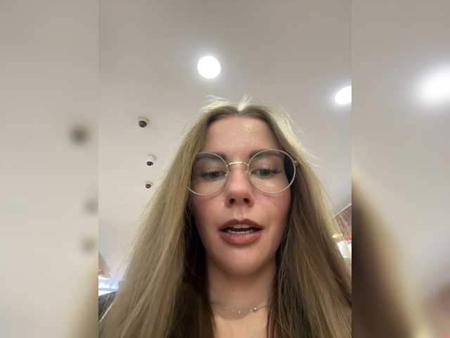 VikkiExtraCheese