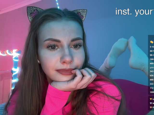 -VikkiL0vesCheese-
