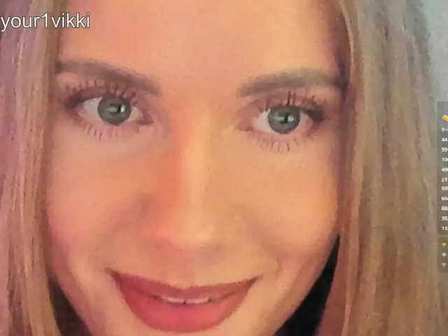 VikkiExtraCheese