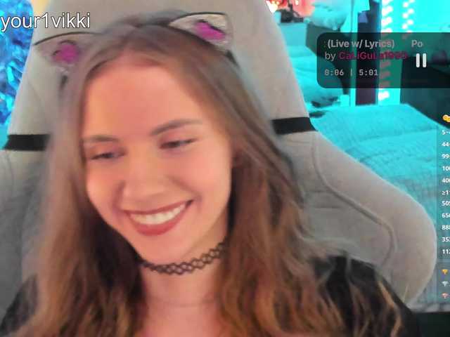 -VikkiL0vesCheese- live webcam show