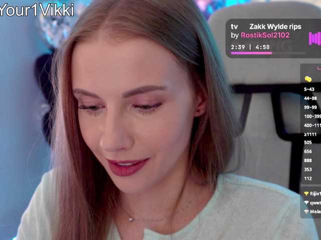 -vikkil0vescheese- live sex show