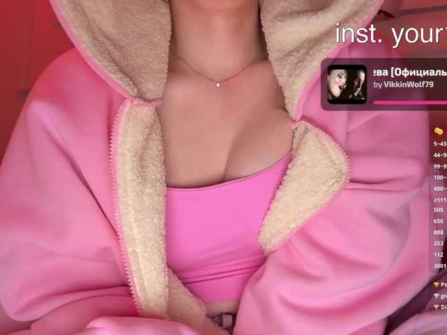 -VikkiL0vesCheese-