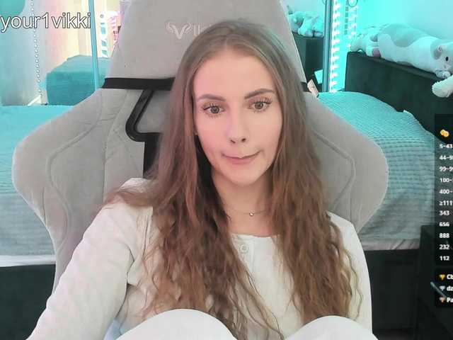 -VikkiL0vesCheese-