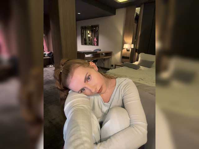 girl -VikkiL0vesCheese-