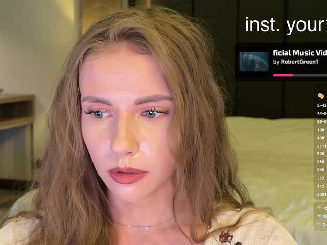 VikkiExtraCheese