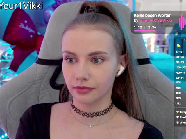 -VikkiL0vesCheese- live cam on BongaCams