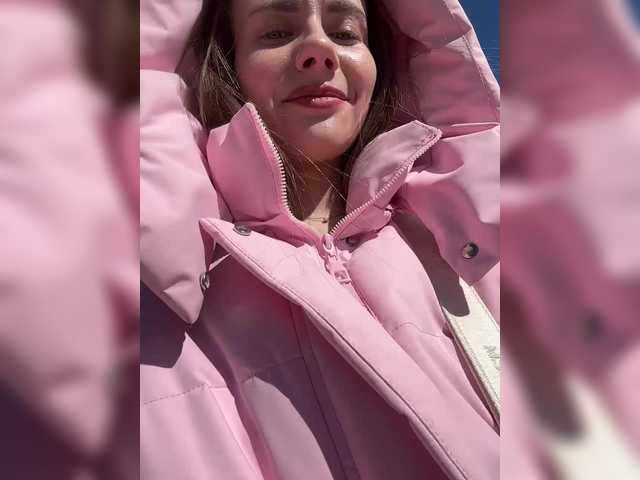 -VikkiL0vesCheese-'s BongaCams show and profile