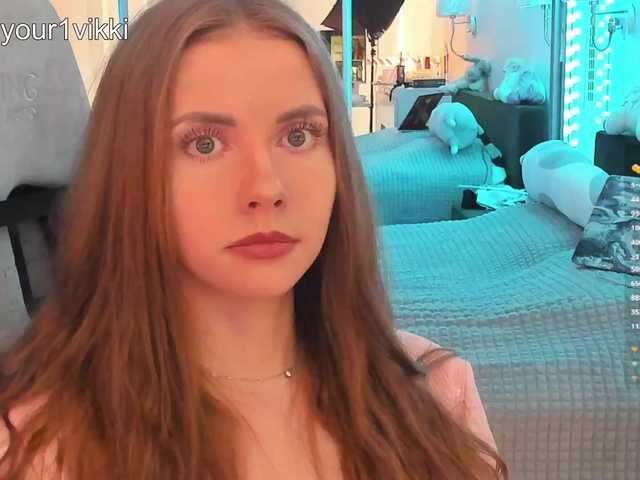 VikkiExtraCheese live webcam show
