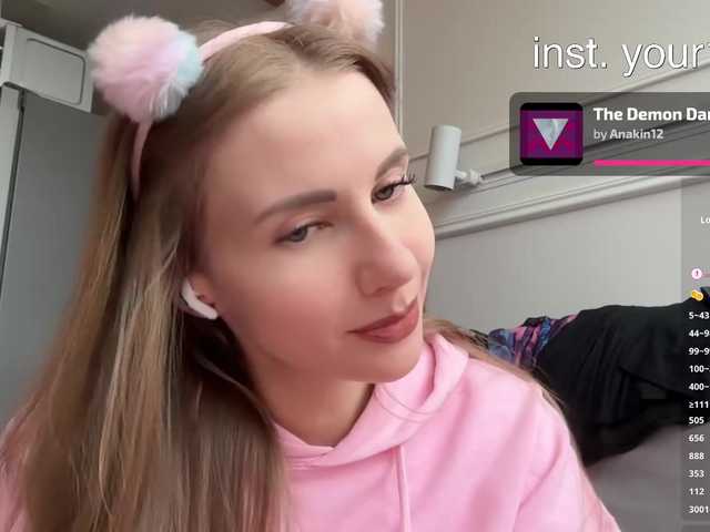 VikkiExtraCheese