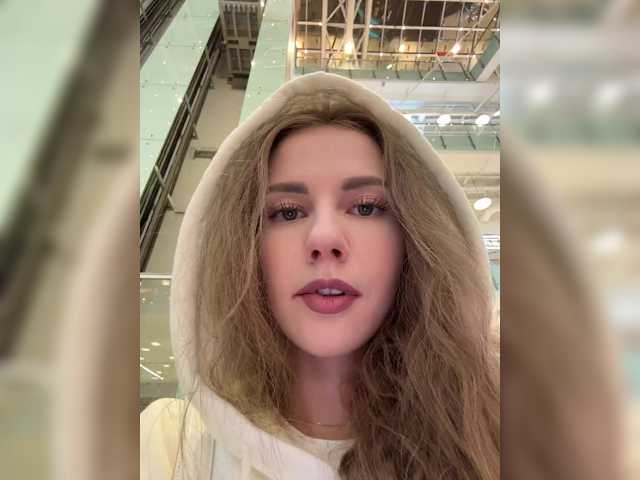 VikkiExtraCheese