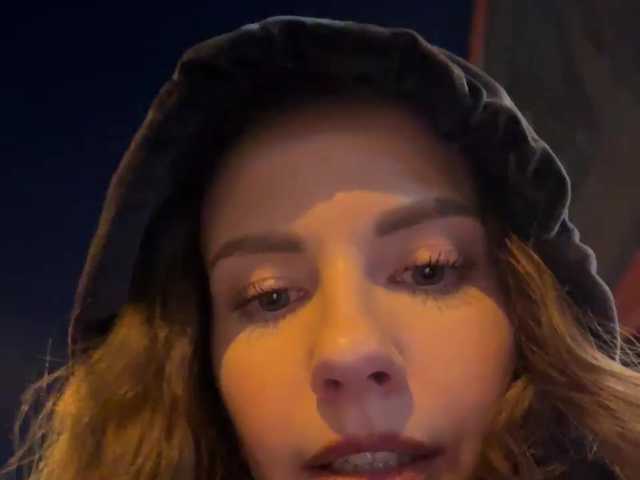 -VikkiL0vesCheese-