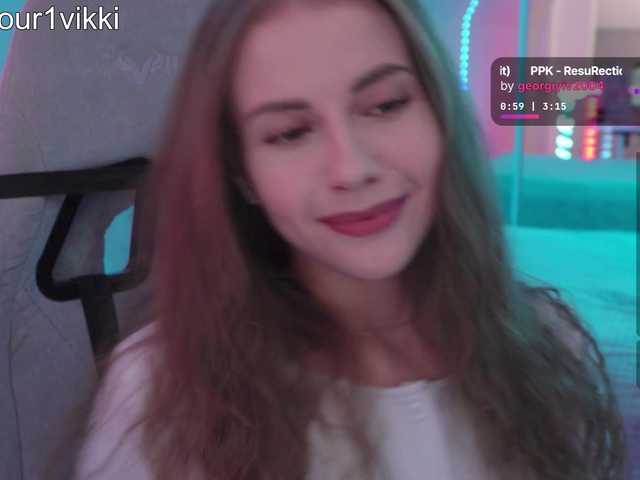 -VikkiL0vesCheese-