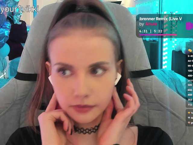 -VikkiL0vesCheese-