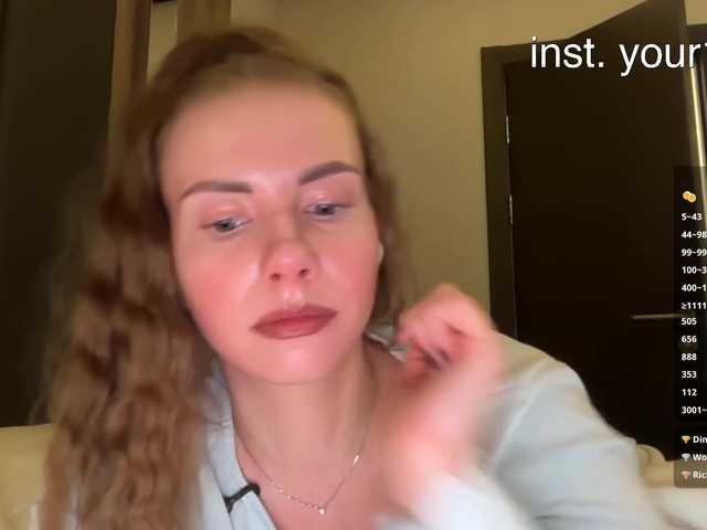 -VikkiL0vesCheese- live cam on BongaCams