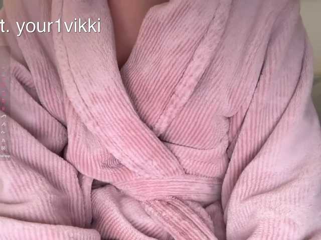VikkiExtraCheese