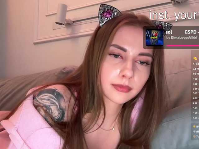 VikkiExtraCheese