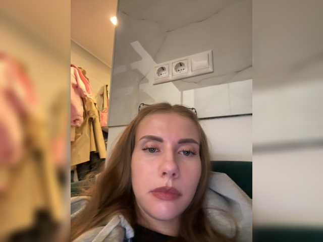 -VikkiL0vesCheese-