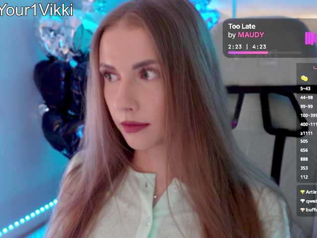 -VikkiL0vesCheese- live cam on BongaCams
