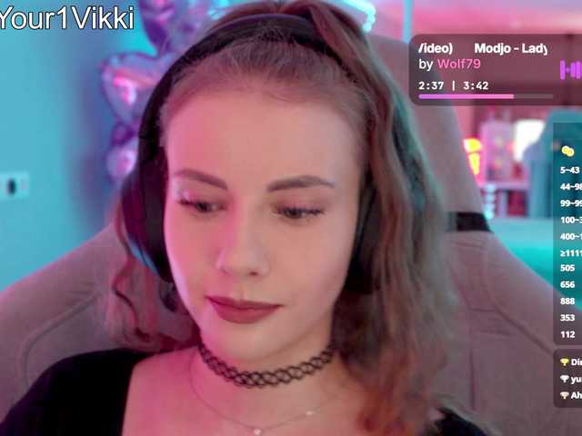 Live трансляция VikkiExtraCheese - Runet.cam
