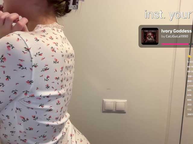 VikkiExtraCheese