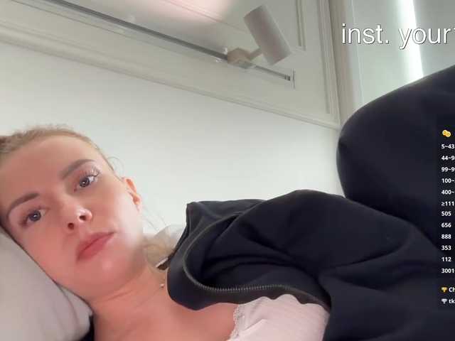 VikkiExtraCheese