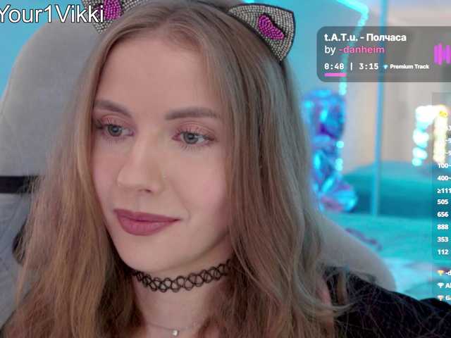 -VikkiL0vesCheese- live cam on BongaCams