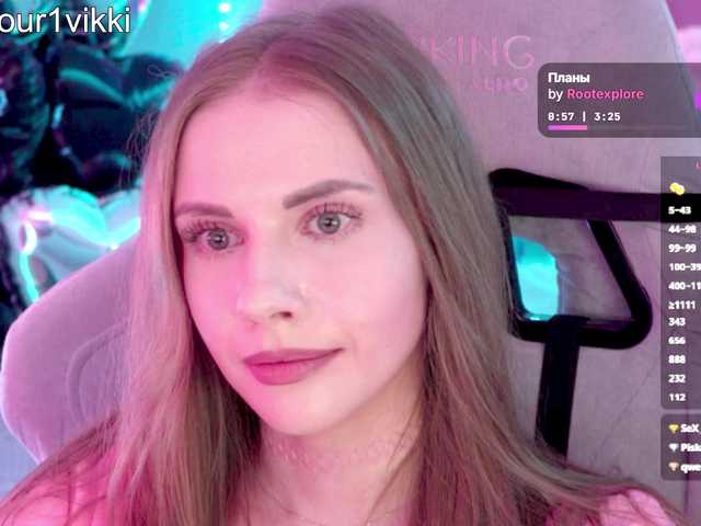 -VikkiL0vesCheese-