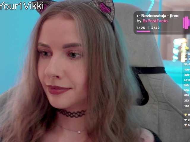-VikkiL0vesCheese- live webcam show