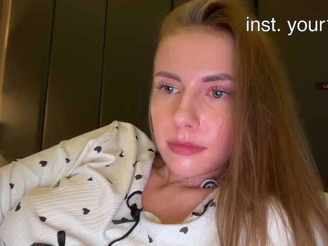 -VikkiL0vesCheese-
