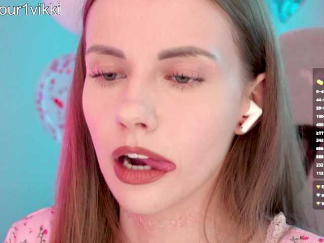VikkiExtraCheese