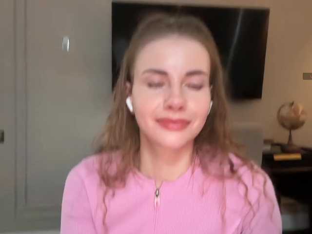  -VikkiL0vesCheese- chat room