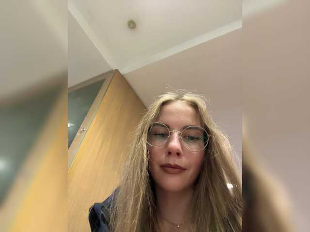 VikkiExtraCheese