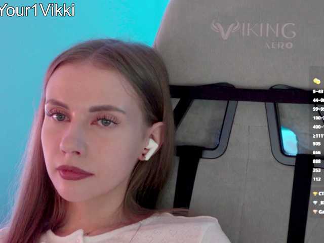 -VikkiL0vesCheese-