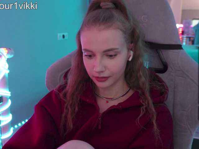 -VikkiL0vesCheese-