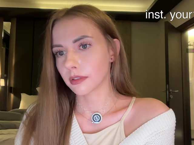 VikkiExtraCheese