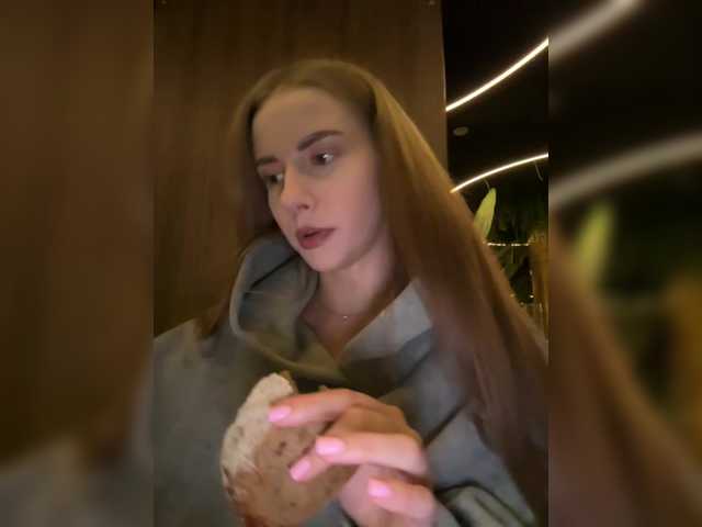 VikkiExtraCheese