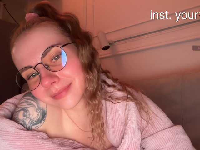 -VikkiL0vesCheese-