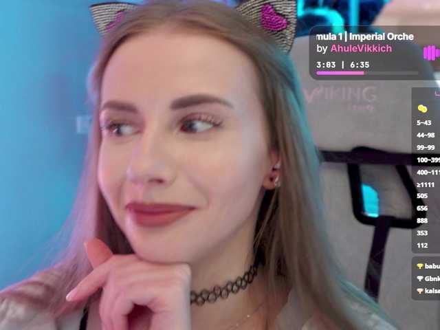 VikkiExtraCheese