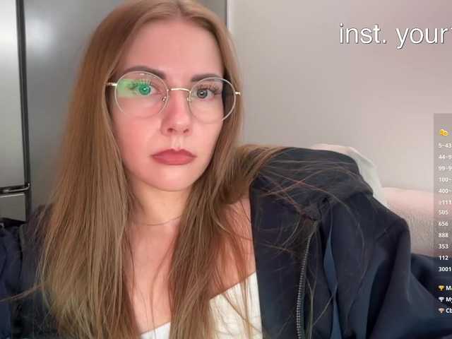 -VikkiL0vesCheese- live cam on BongaCams