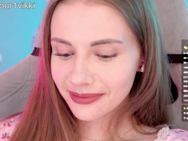 -VikkiL0vesCheese-