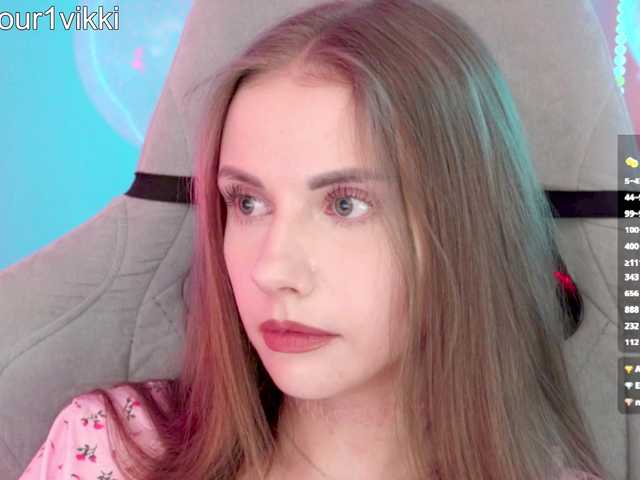 -VikkiL0vesCheese-