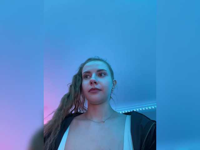 -VikkiL0vesCheese-