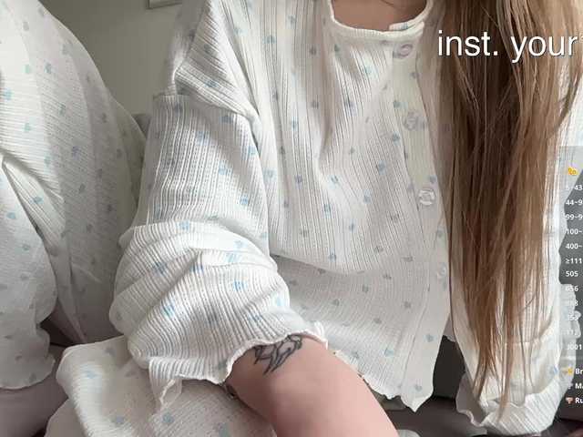 -VikkiL0vesCheese-
