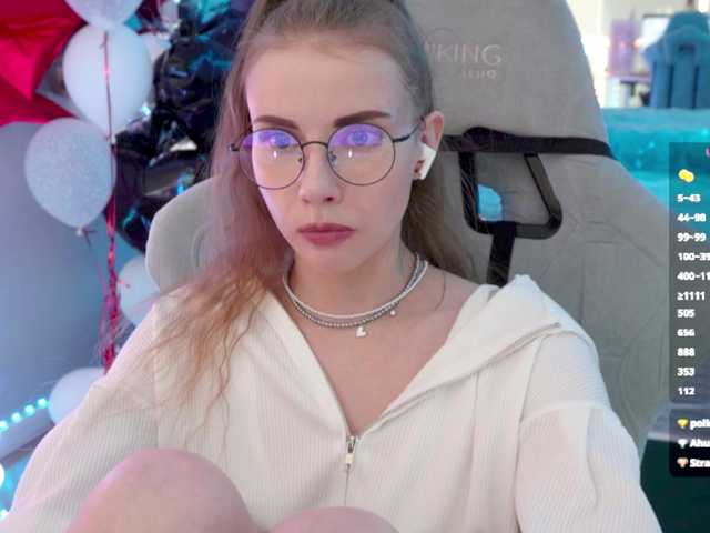 VikkiExtraCheese