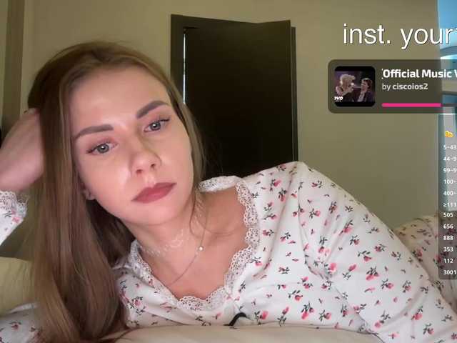 VikkiExtraCheese