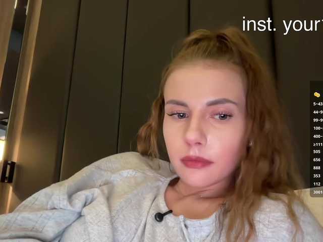 -VikkiL0vesCheese- live cam on BongaCams