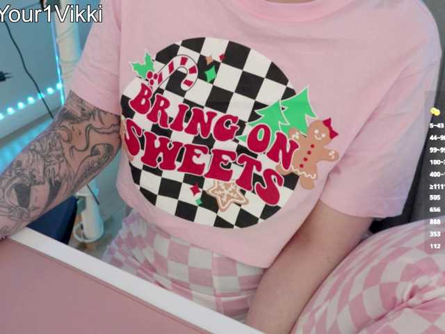 -VikkiL0vesCheese-