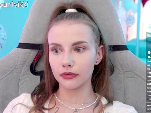 -VikkiL0vesCheese-