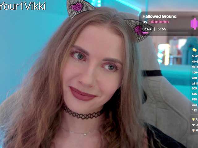 -VikkiL0vesCheese-