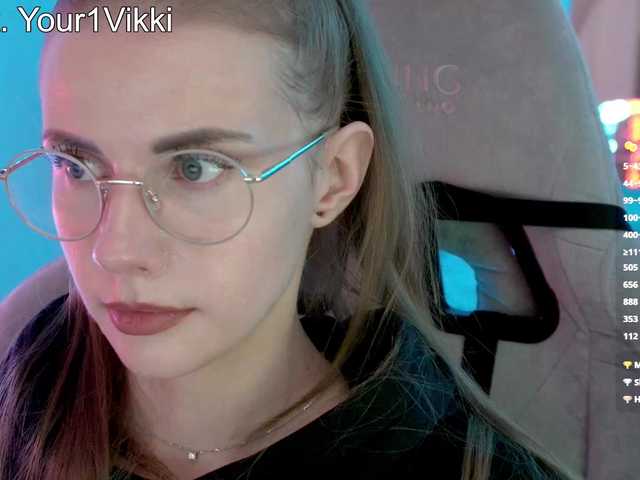 -VikkiL0vesCheese- live cam on BongaCams